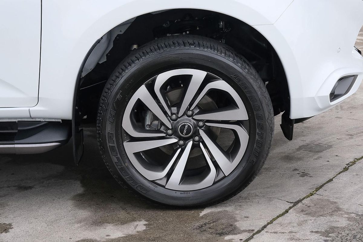 2021 Isuzu MU-X LS-T