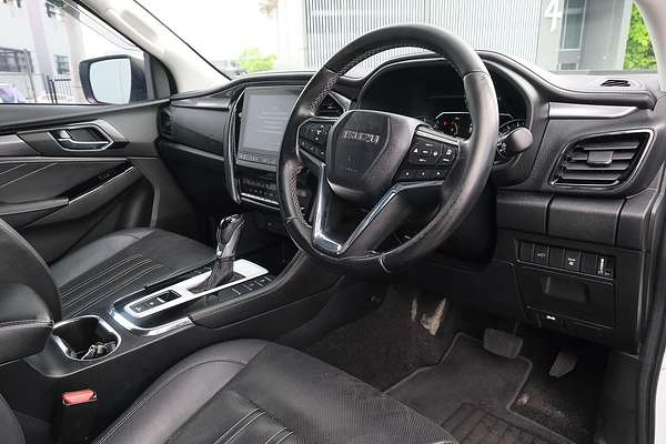 2021 Isuzu MU-X LS-T