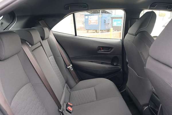 2022 Toyota Corolla Ascent Sport Hybrid ZWE211R