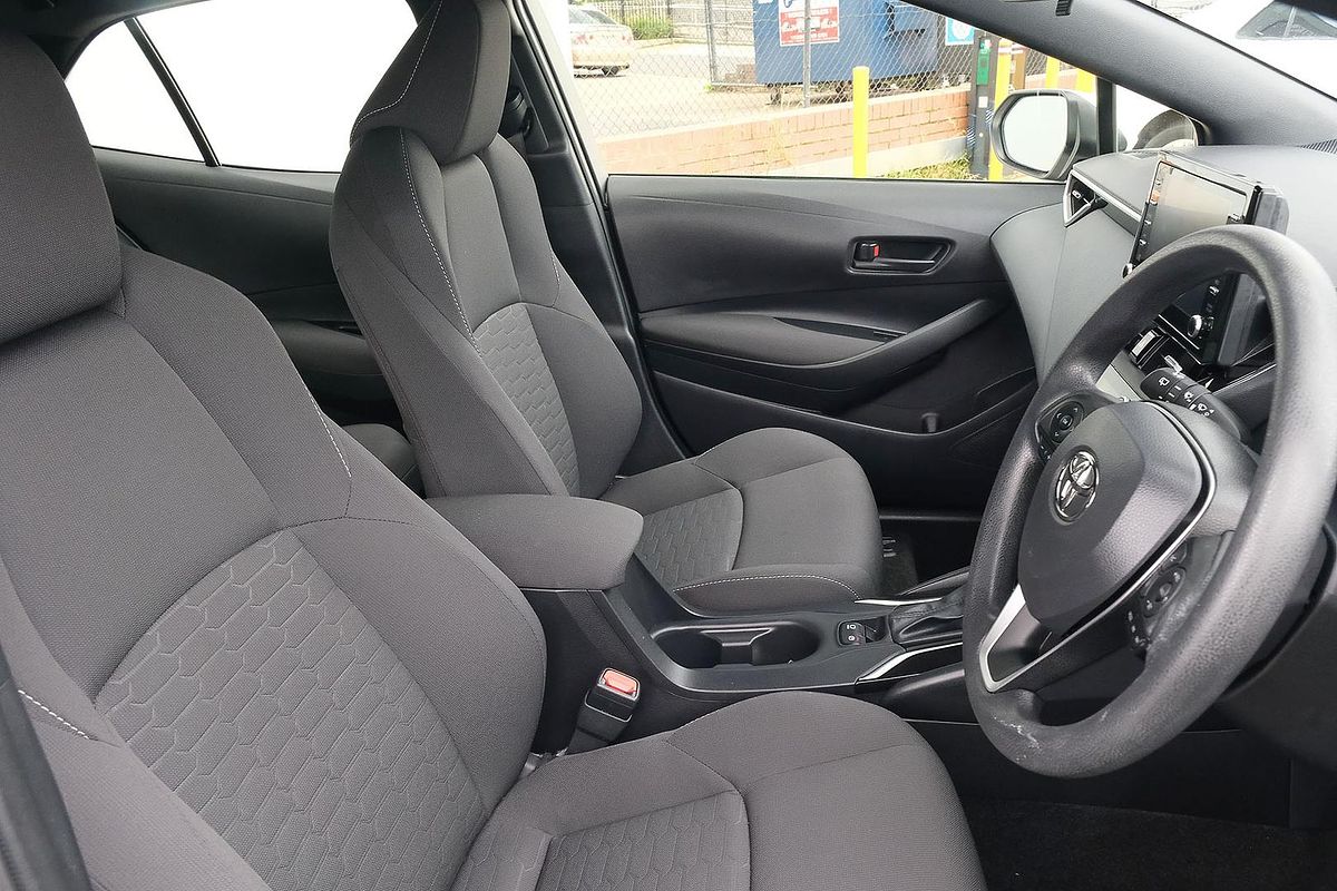 2022 Toyota Corolla Ascent Sport Hybrid ZWE211R