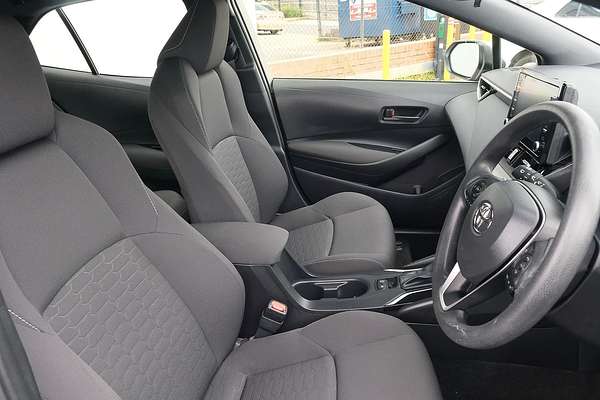 2022 Toyota Corolla Ascent Sport Hybrid ZWE211R