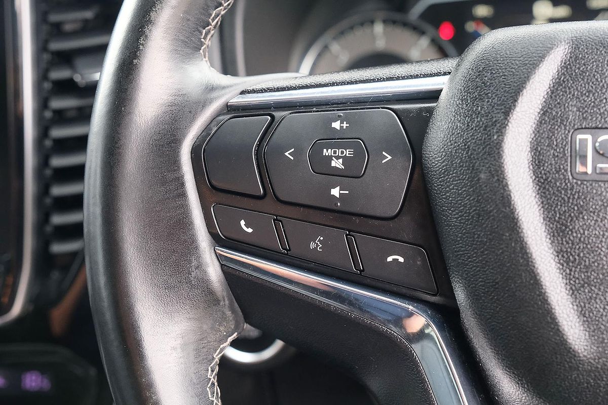 2021 Isuzu MU-X LS-T