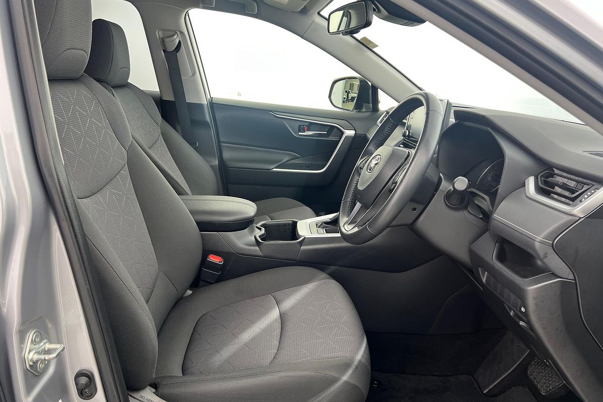 2022 Toyota RAV4 GXL AXAH52R