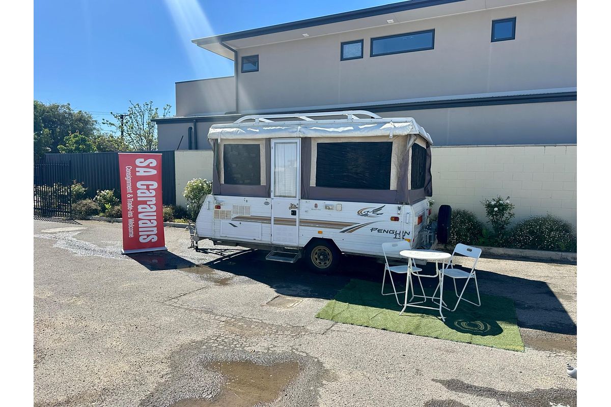 2005 Jayco PENGUIN CAMPER TRAILER
