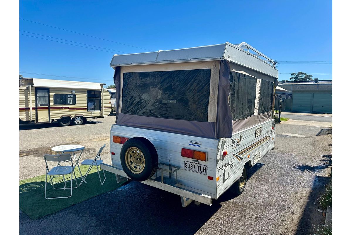2005 Jayco PENGUIN CAMPER TRAILER