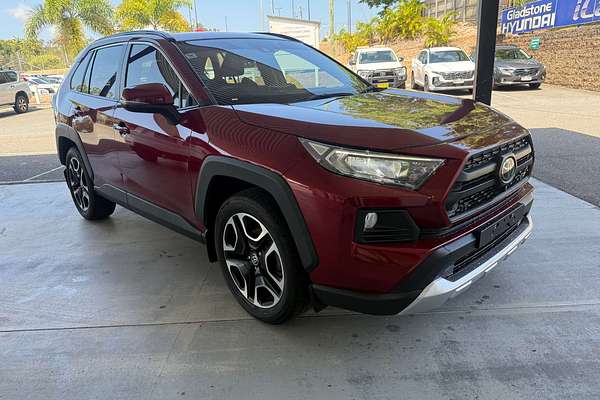 2020 Toyota RAV4 Edge AXAA54R