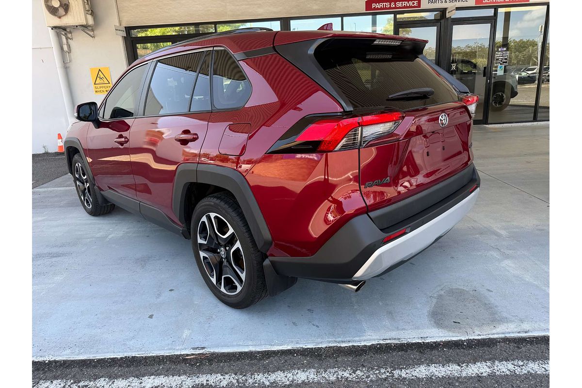2020 Toyota RAV4 Edge AXAA54R