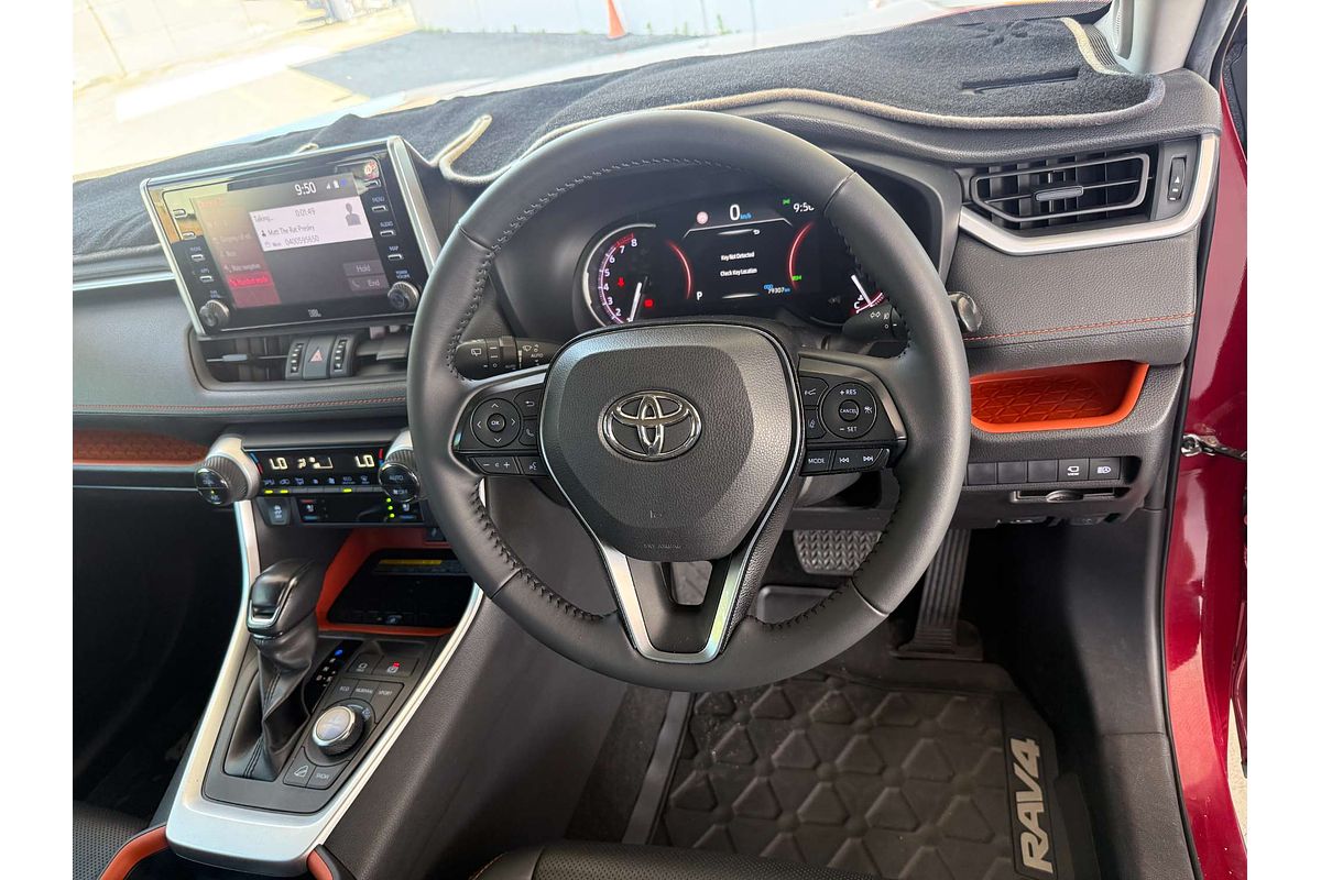 2020 Toyota RAV4 Edge AXAA54R