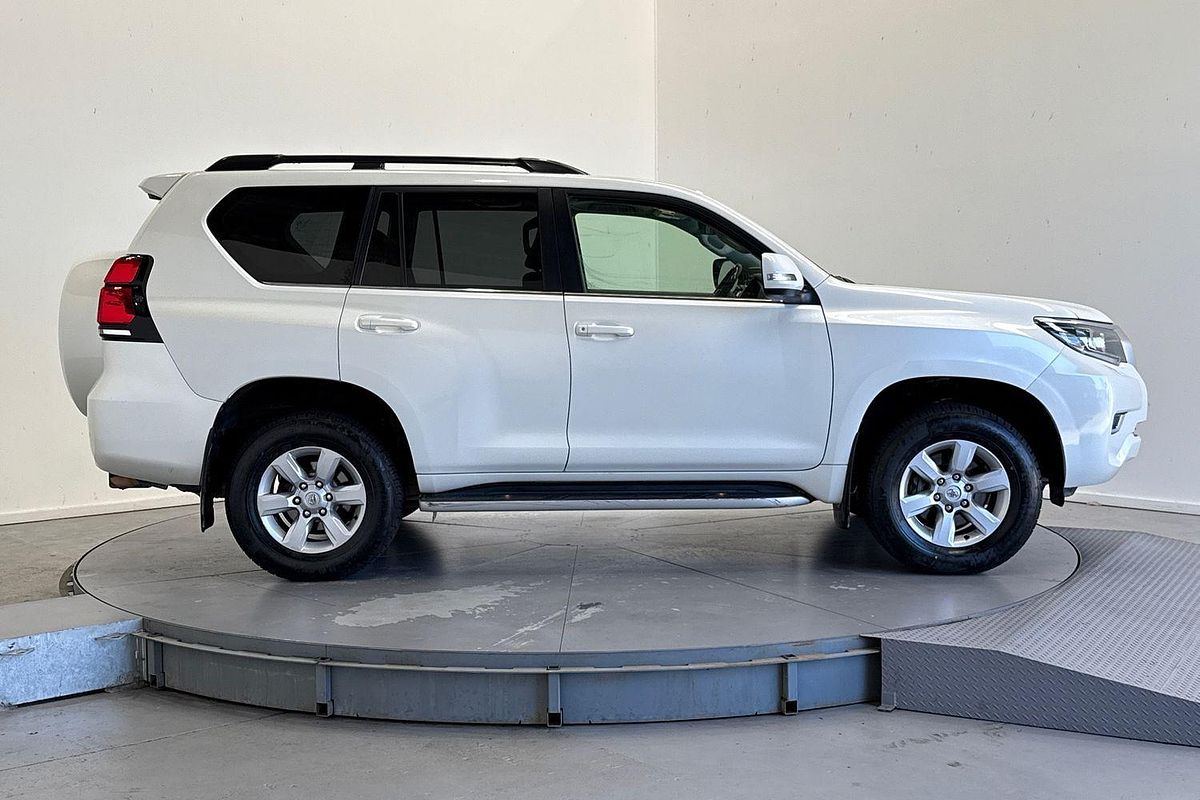 2017 Toyota Landcruiser Prado Kakadu GDJ150R