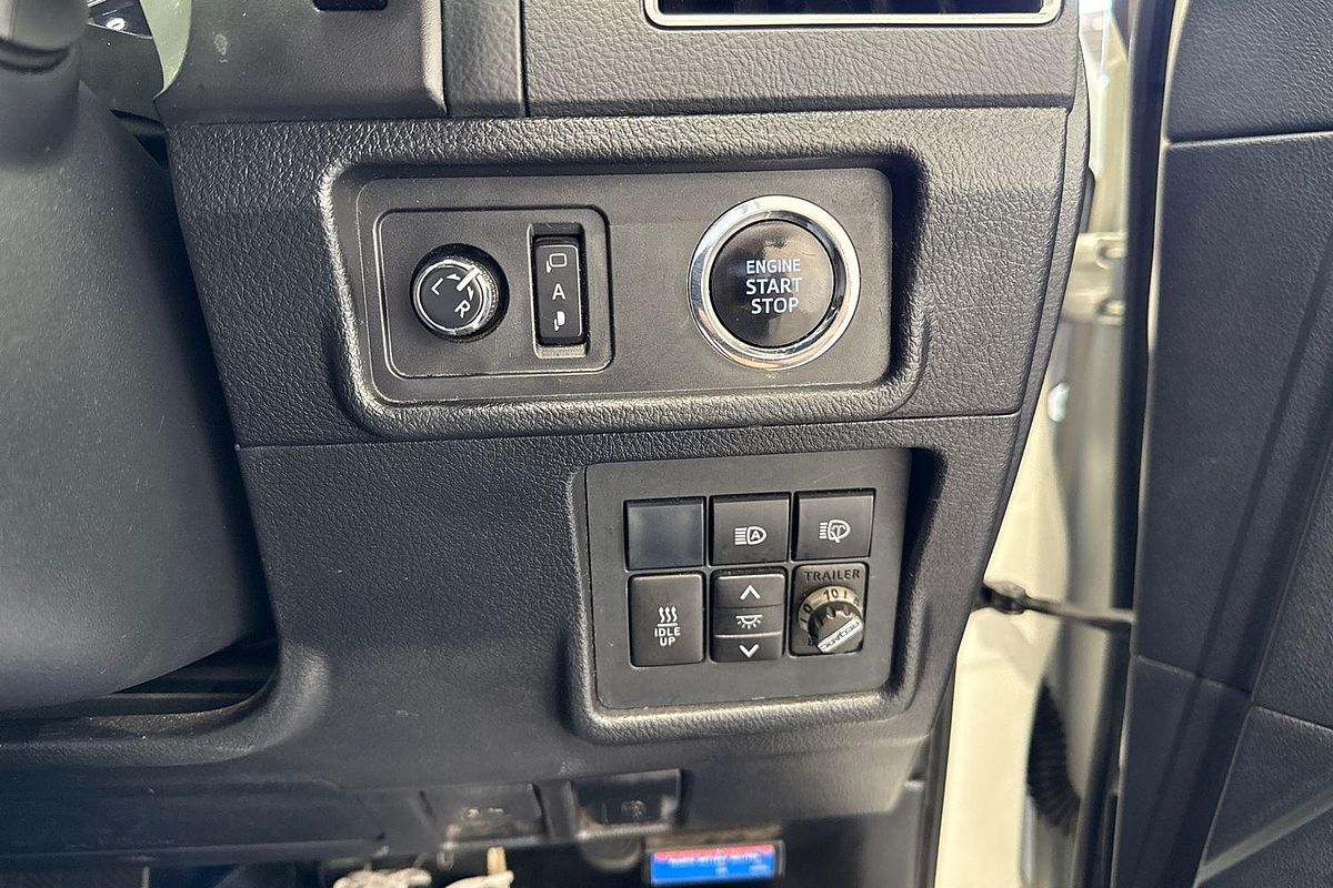 2017 Toyota Landcruiser Prado Kakadu GDJ150R