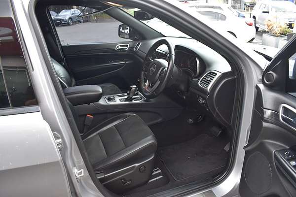 2020 Jeep Grand Cherokee Night Eagle WK