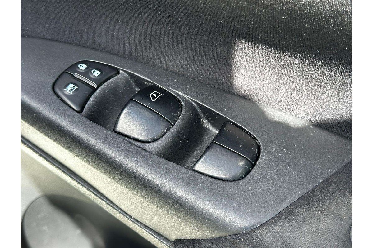 2015 Nissan Pulsar ST B17 Series 2