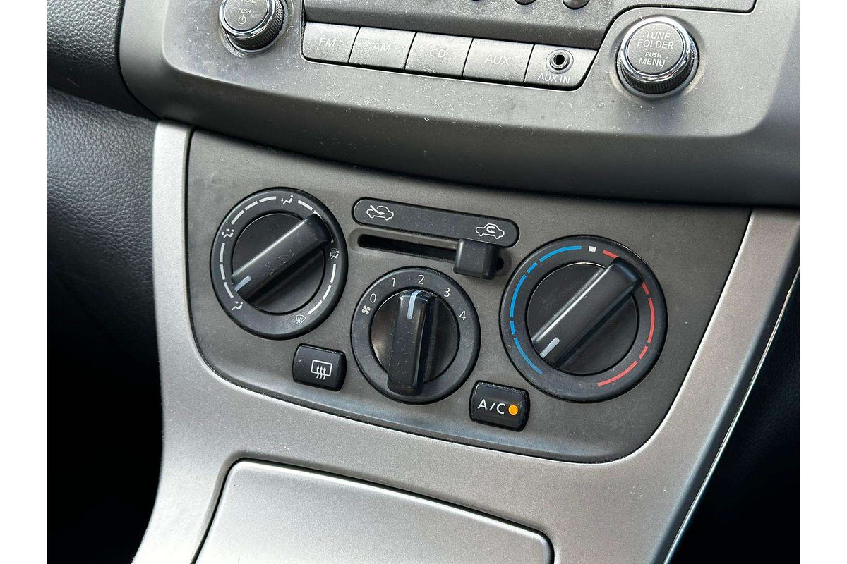 2015 Nissan Pulsar ST B17 Series 2