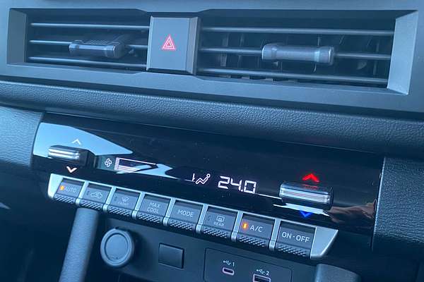 2025 Mitsubishi Triton GLX MV 4X4