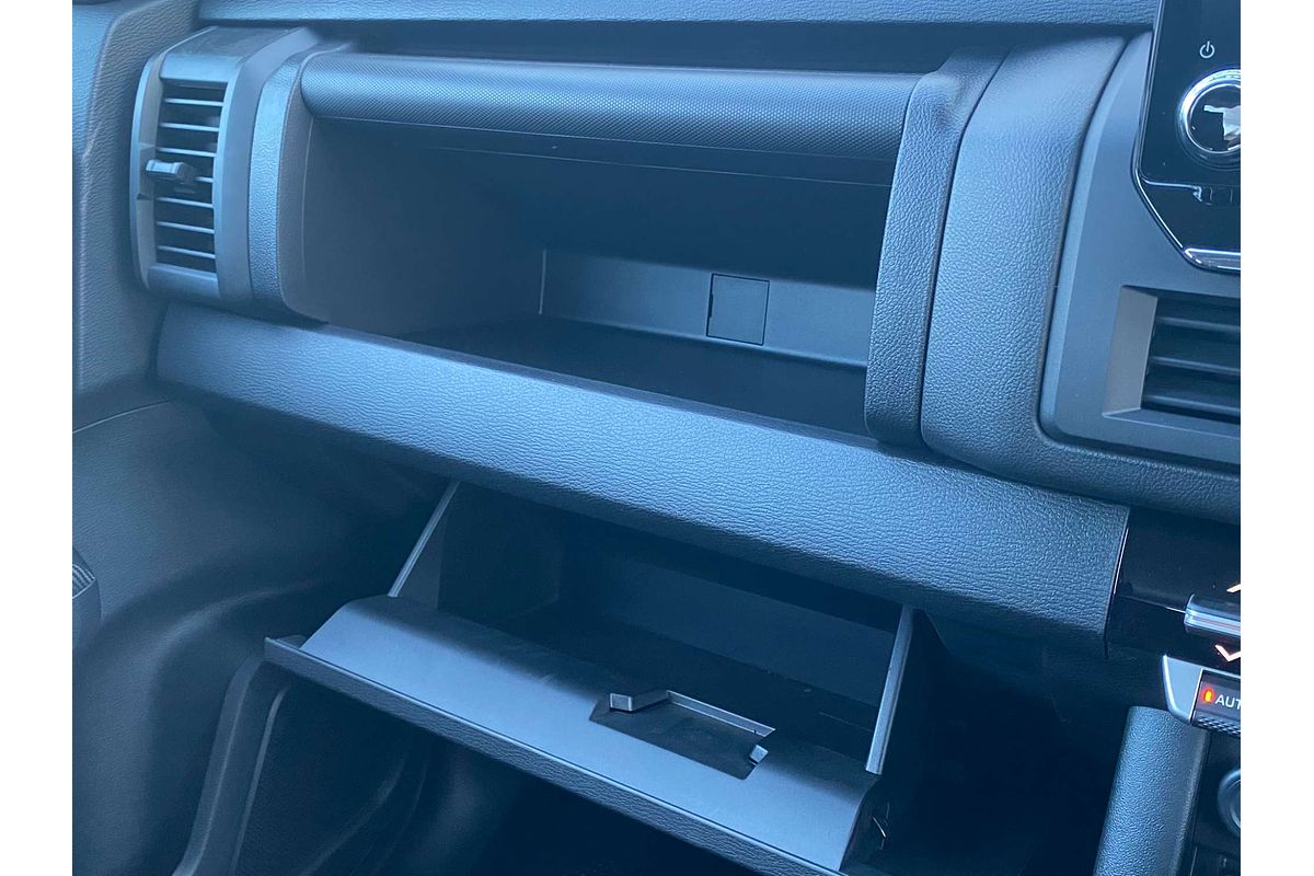 2025 Mitsubishi Triton GLX MV 4X4