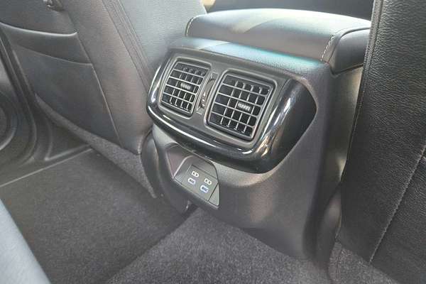 2024 Toyota Hilux Rogue 48V GUN126R 4X4