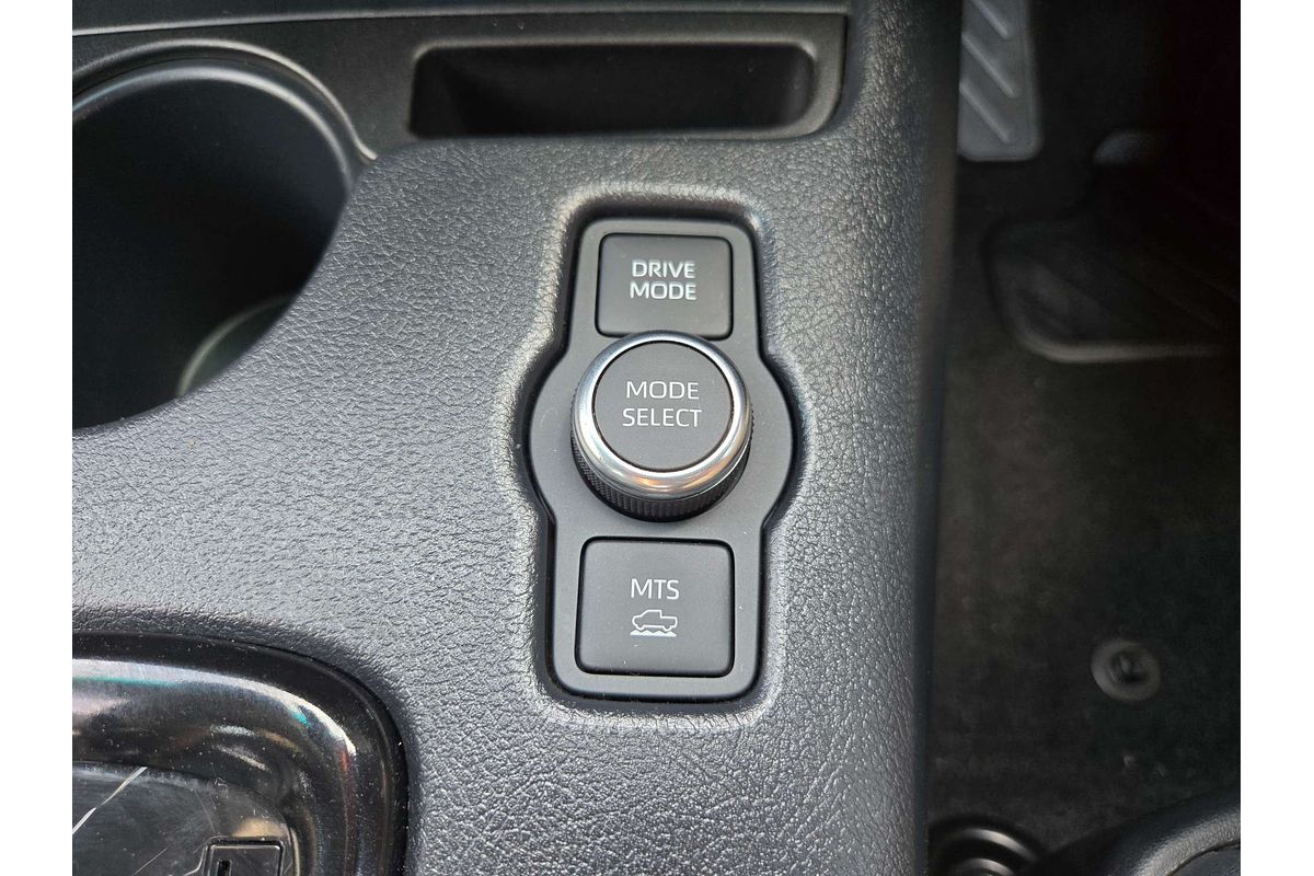 2024 Toyota Hilux Rogue 48V GUN126R 4X4