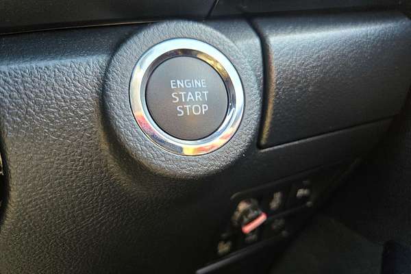 2024 Toyota Hilux Rogue 48V GUN126R 4X4