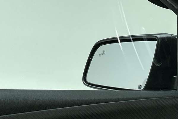 2016 Holden Commodore SV6 Black VF Series II