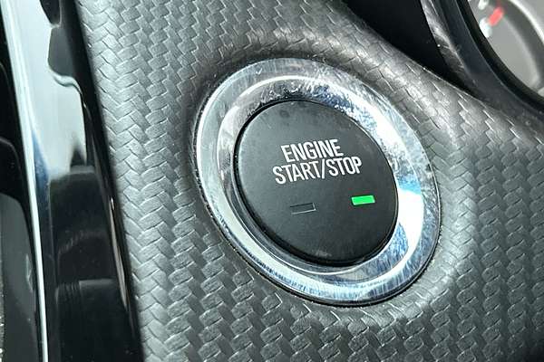 2016 Holden Commodore SV6 Black VF Series II