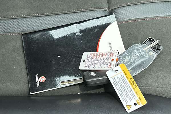 2016 Holden Commodore SV6 Black VF Series II