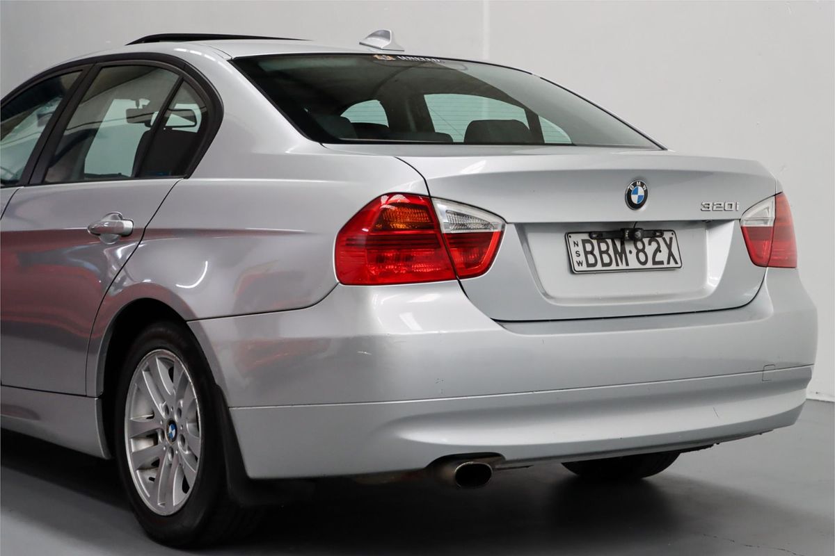 2006 BMW 3 Series 320i Executive E90