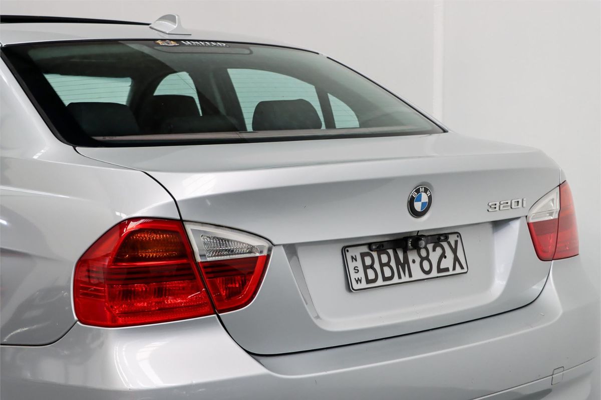 2006 BMW 3 Series 320i Executive E90