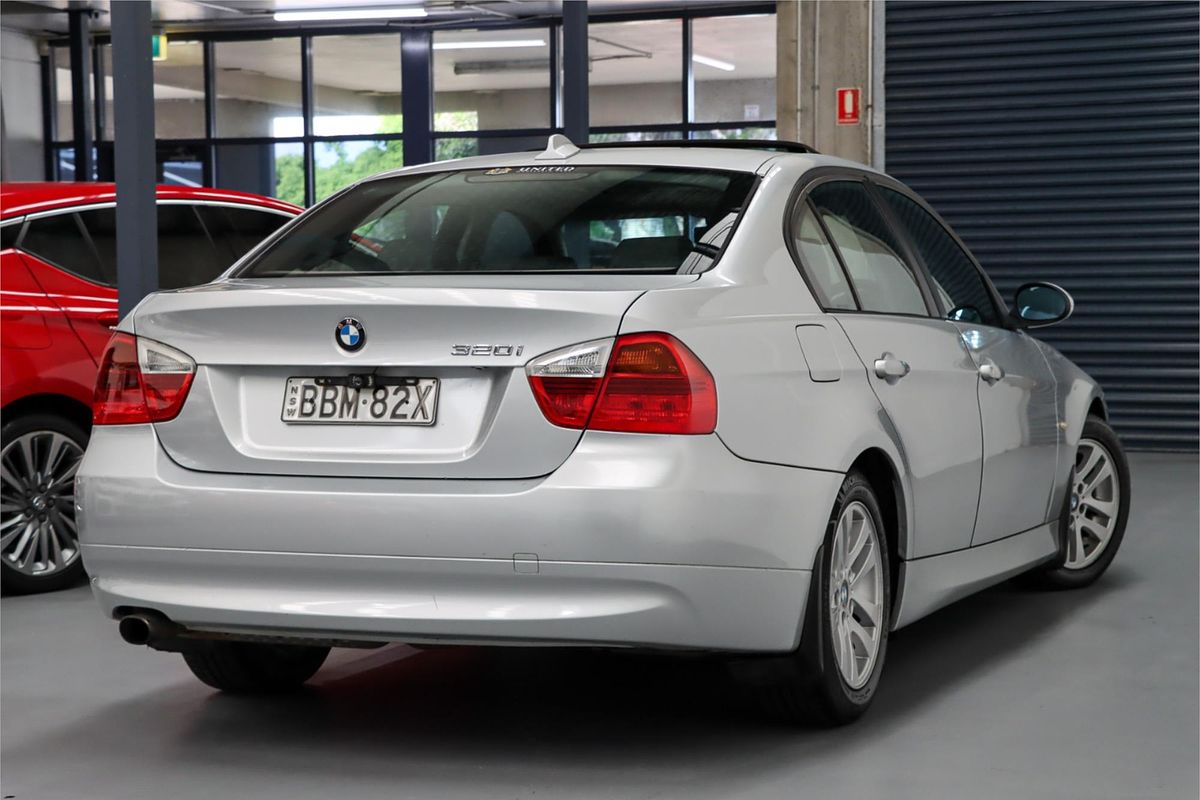 2006 BMW 3 Series 320i Executive E90