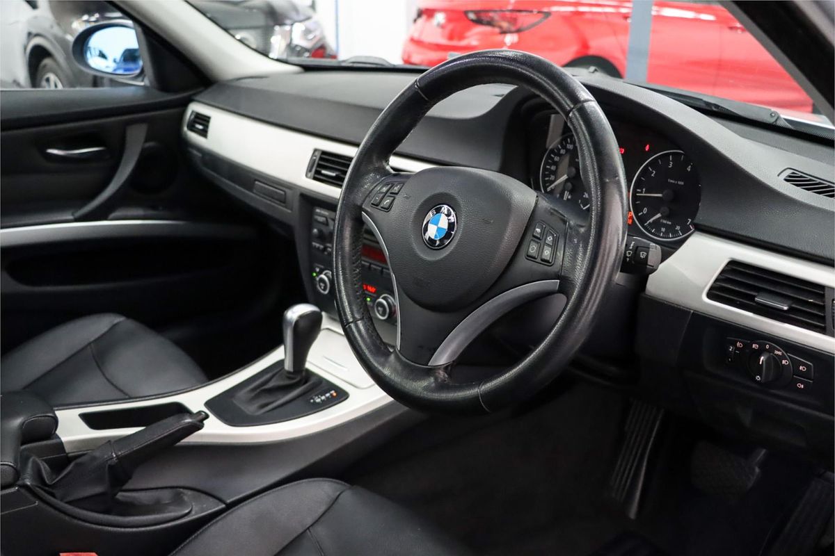 2006 BMW 3 Series 320i Executive E90