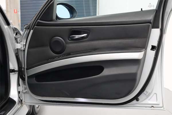 2006 BMW 3 Series 320i Executive E90