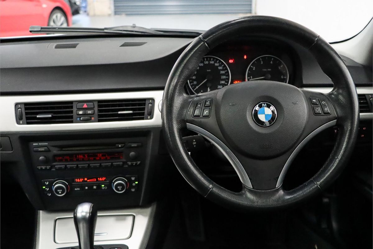 2006 BMW 3 Series 320i Executive E90