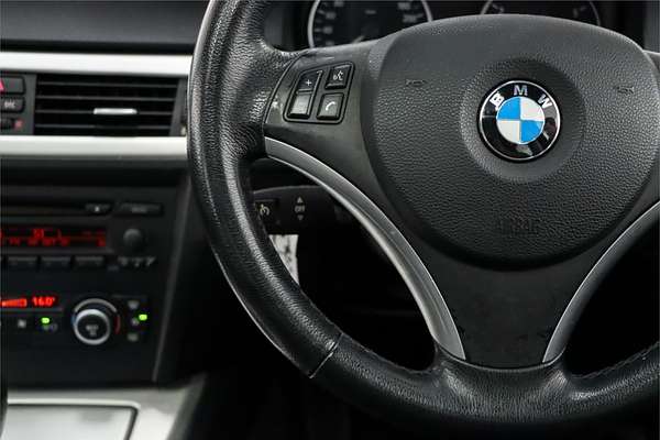 2006 BMW 3 Series 320i Executive E90