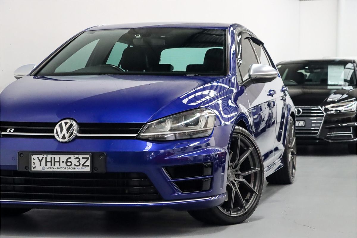 2017 Volkswagen Golf R VII