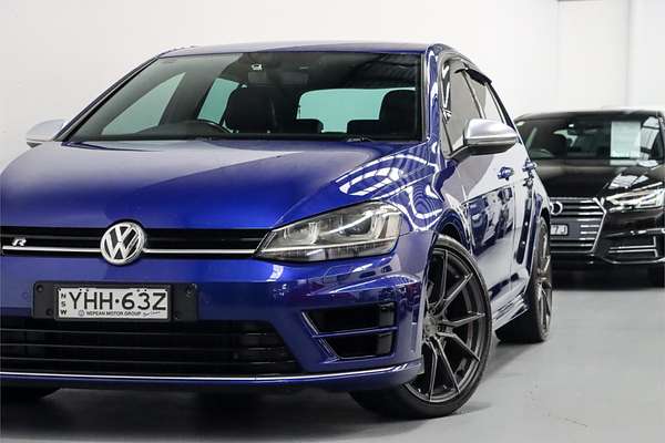 2017 Volkswagen Golf R VII