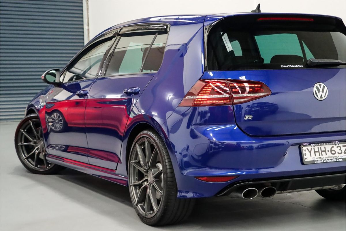 2017 Volkswagen Golf R VII
