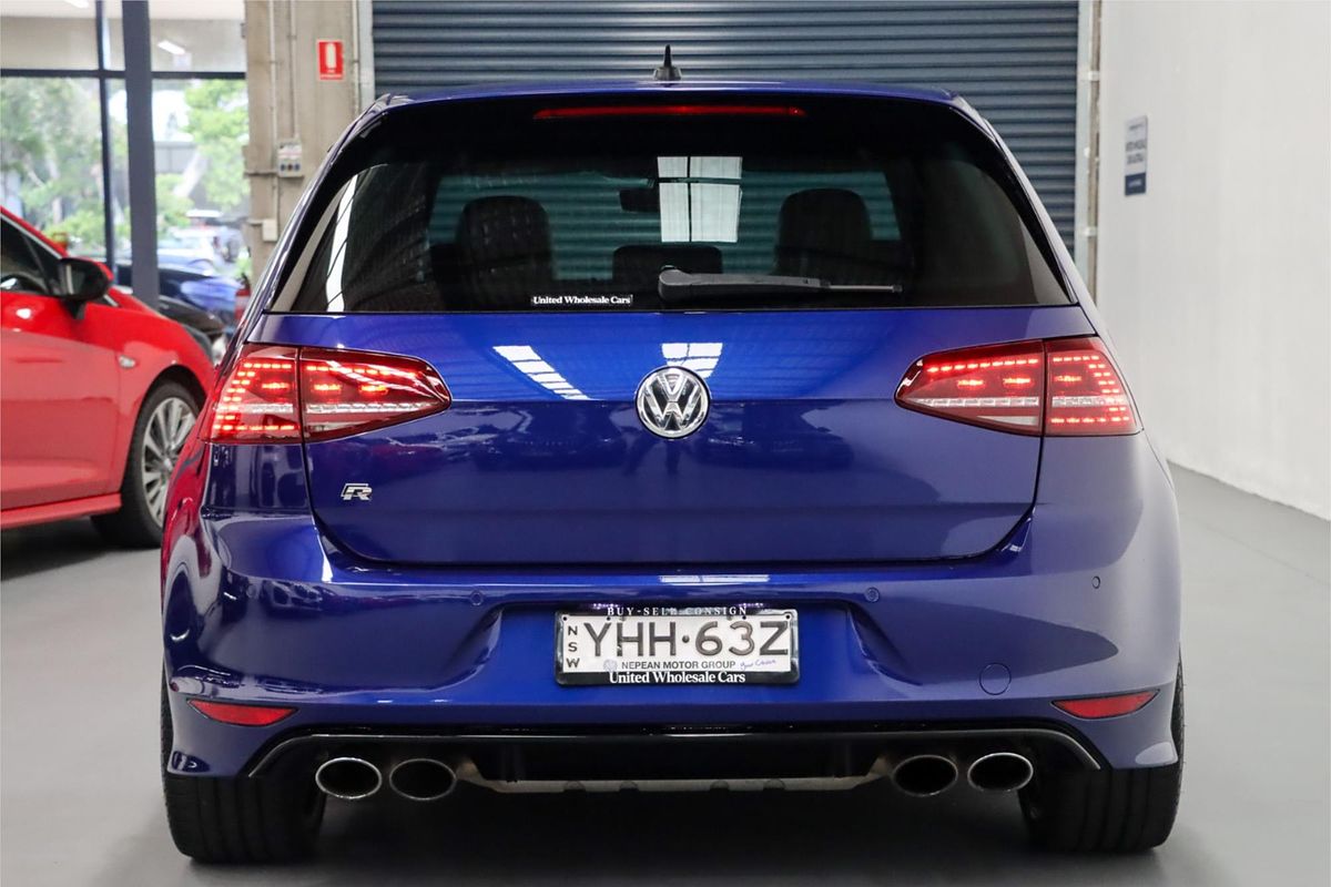 2017 Volkswagen Golf R VII