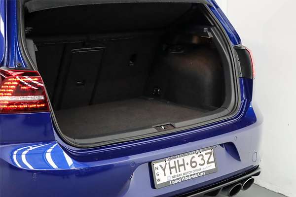 2017 Volkswagen Golf R VII