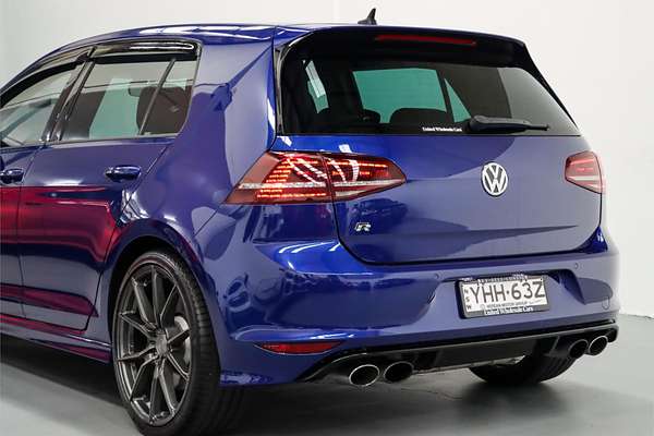 2017 Volkswagen Golf R VII