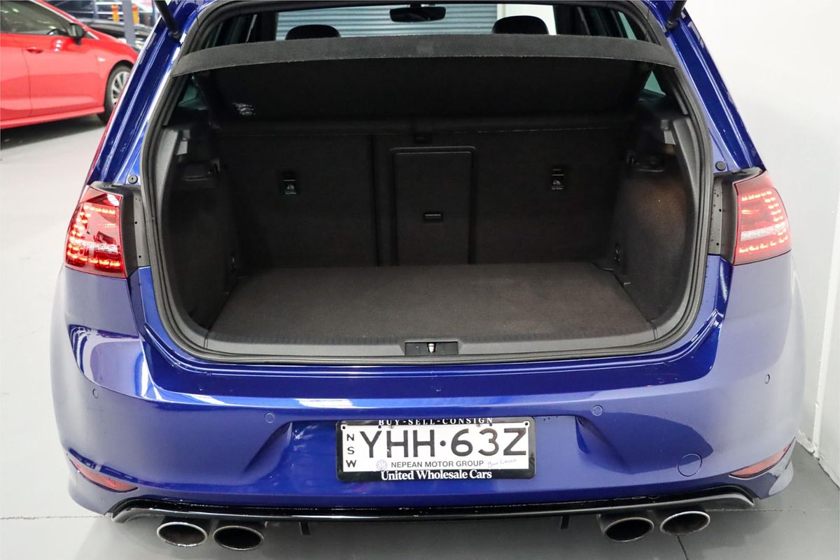 2017 Volkswagen Golf R VII