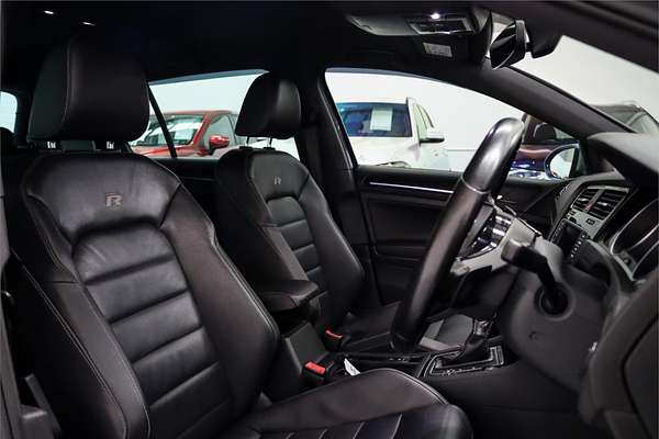 2017 Volkswagen Golf R VII