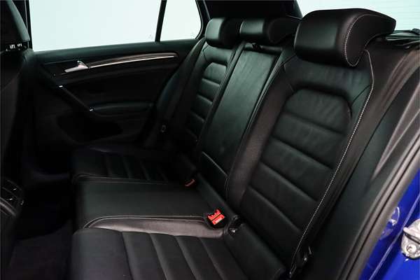 2017 Volkswagen Golf R VII