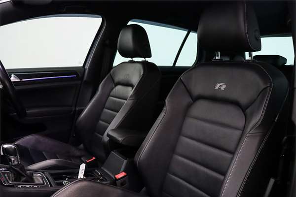 2017 Volkswagen Golf R VII