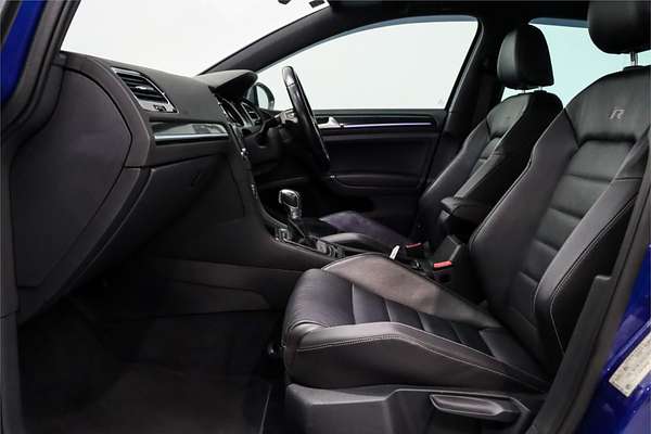 2017 Volkswagen Golf R VII