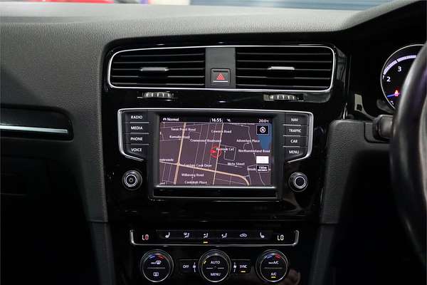 2017 Volkswagen Golf R VII