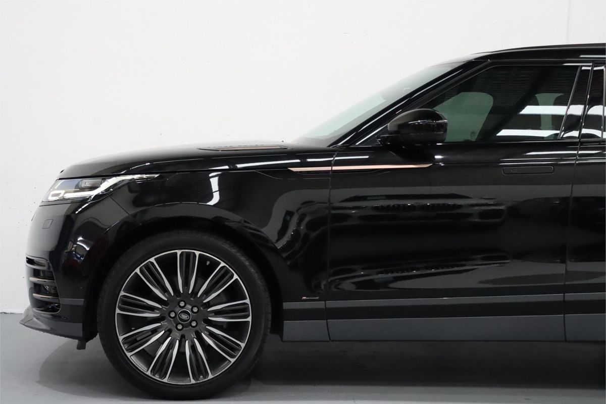 2018 Land Rover Range Rover Velar P300 R-Dynamic HSE L560