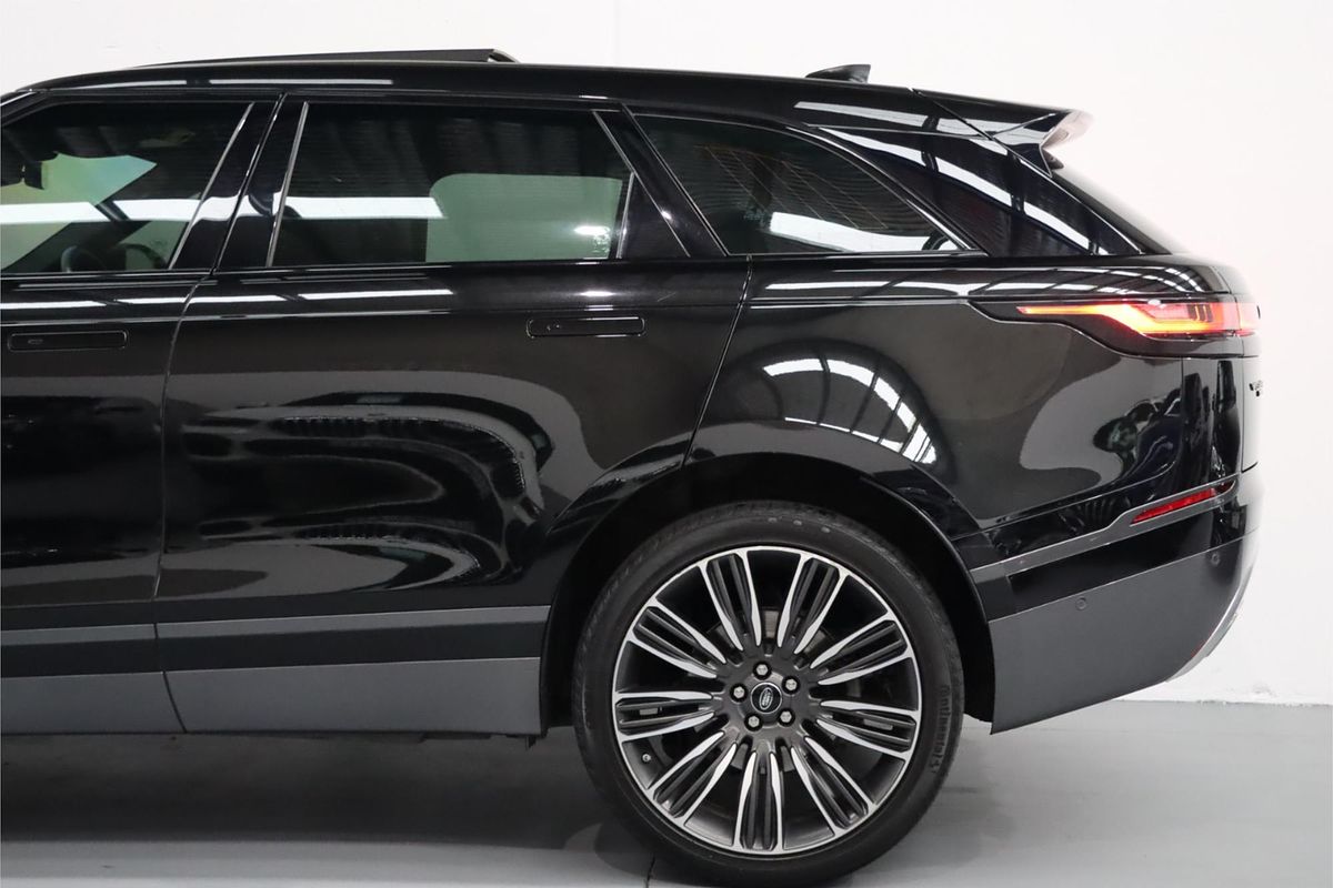 2018 Land Rover Range Rover Velar P300 R-Dynamic HSE L560