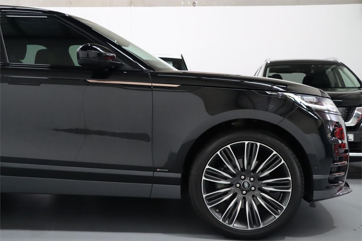 2018 Land Rover Range Rover Velar P300 R-Dynamic HSE L560