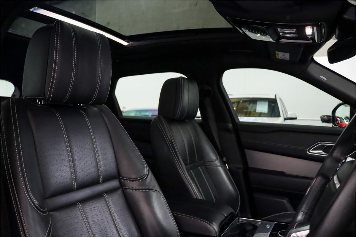 2018 Land Rover Range Rover Velar P300 R-Dynamic HSE L560