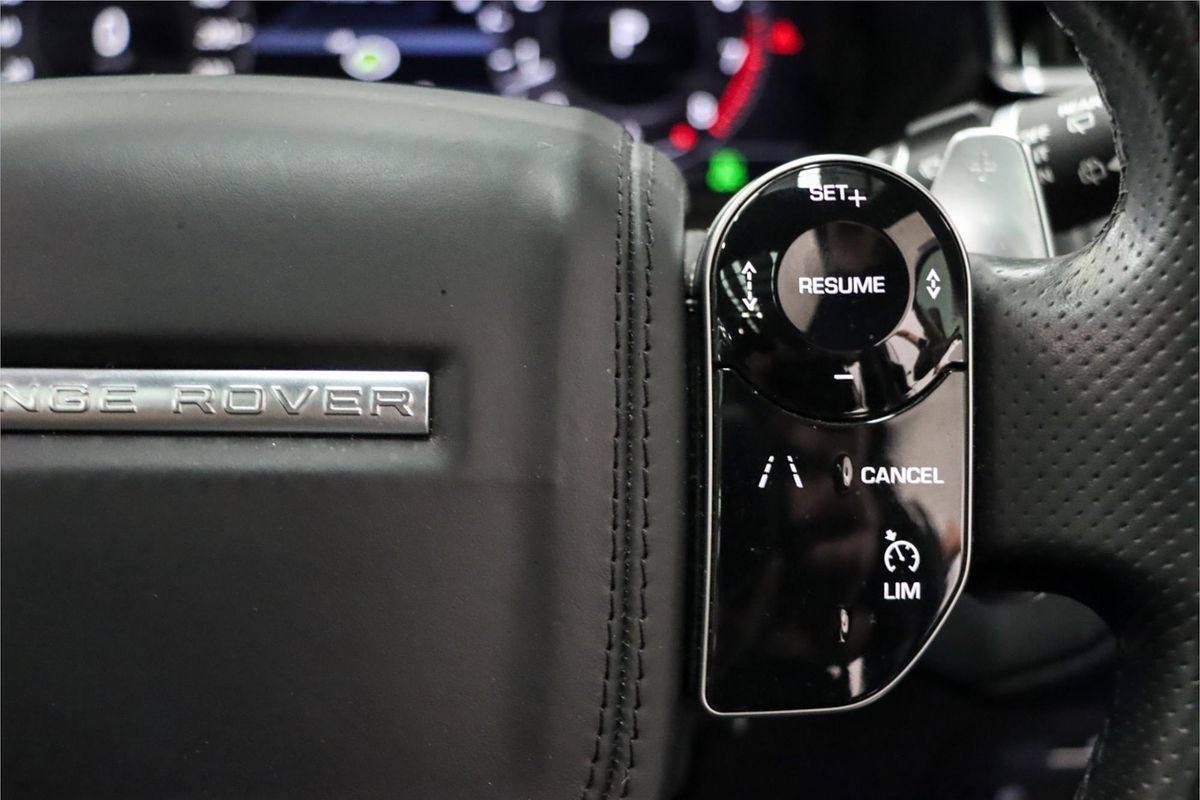 2018 Land Rover Range Rover Velar P300 R-Dynamic HSE L560