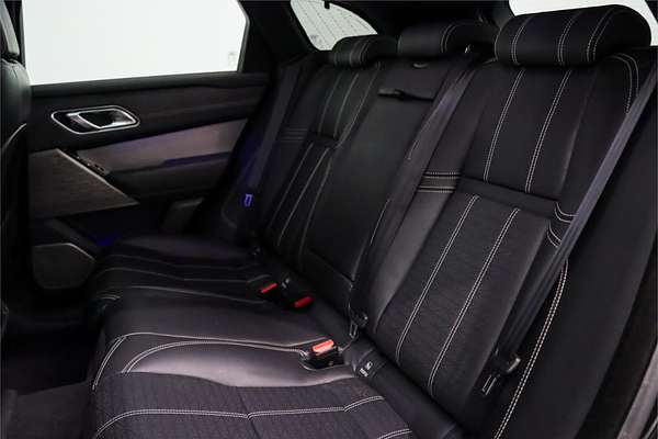 2018 Land Rover Range Rover Velar P300 R-Dynamic HSE L560